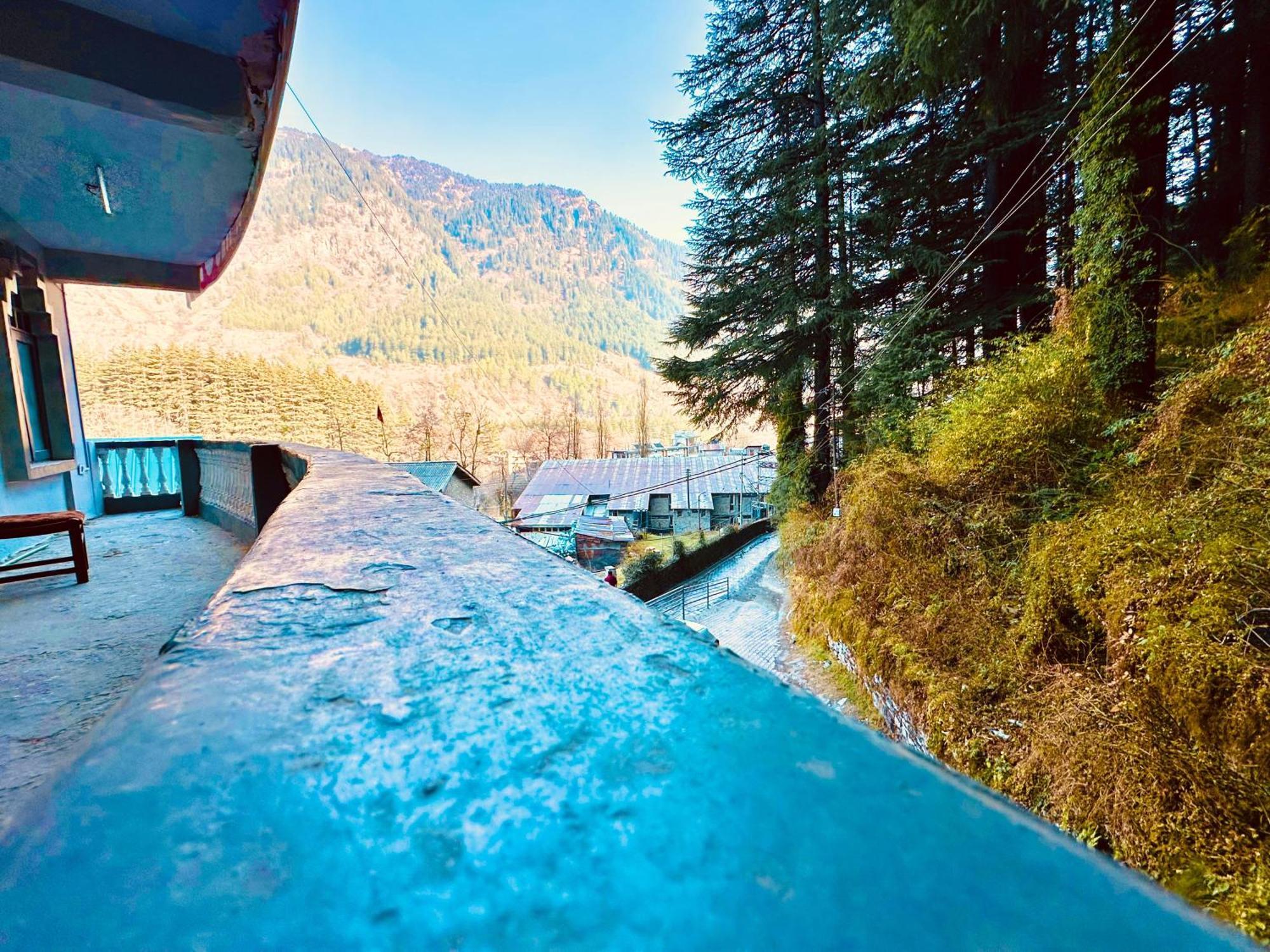 Hotel D Kanchan Manali Exterior foto