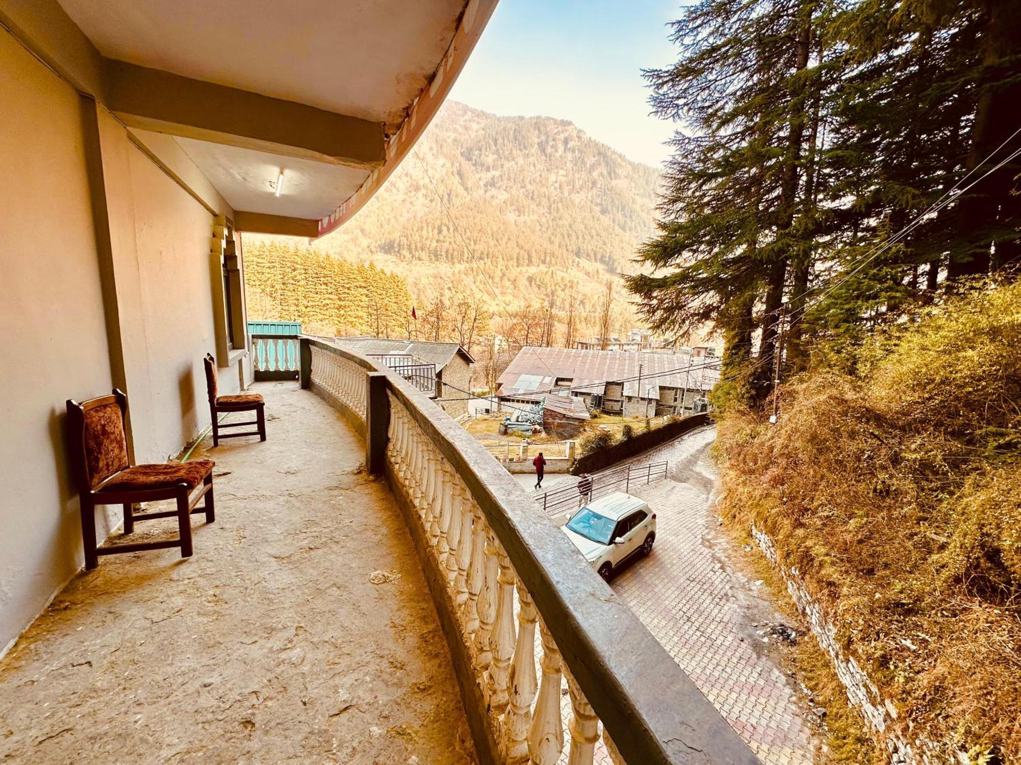 Hotel D Kanchan Manali Exterior foto